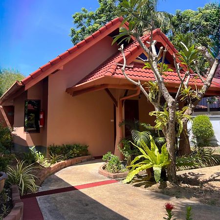 The Pace Phuket Boutique Resort Rawai 外观 照片