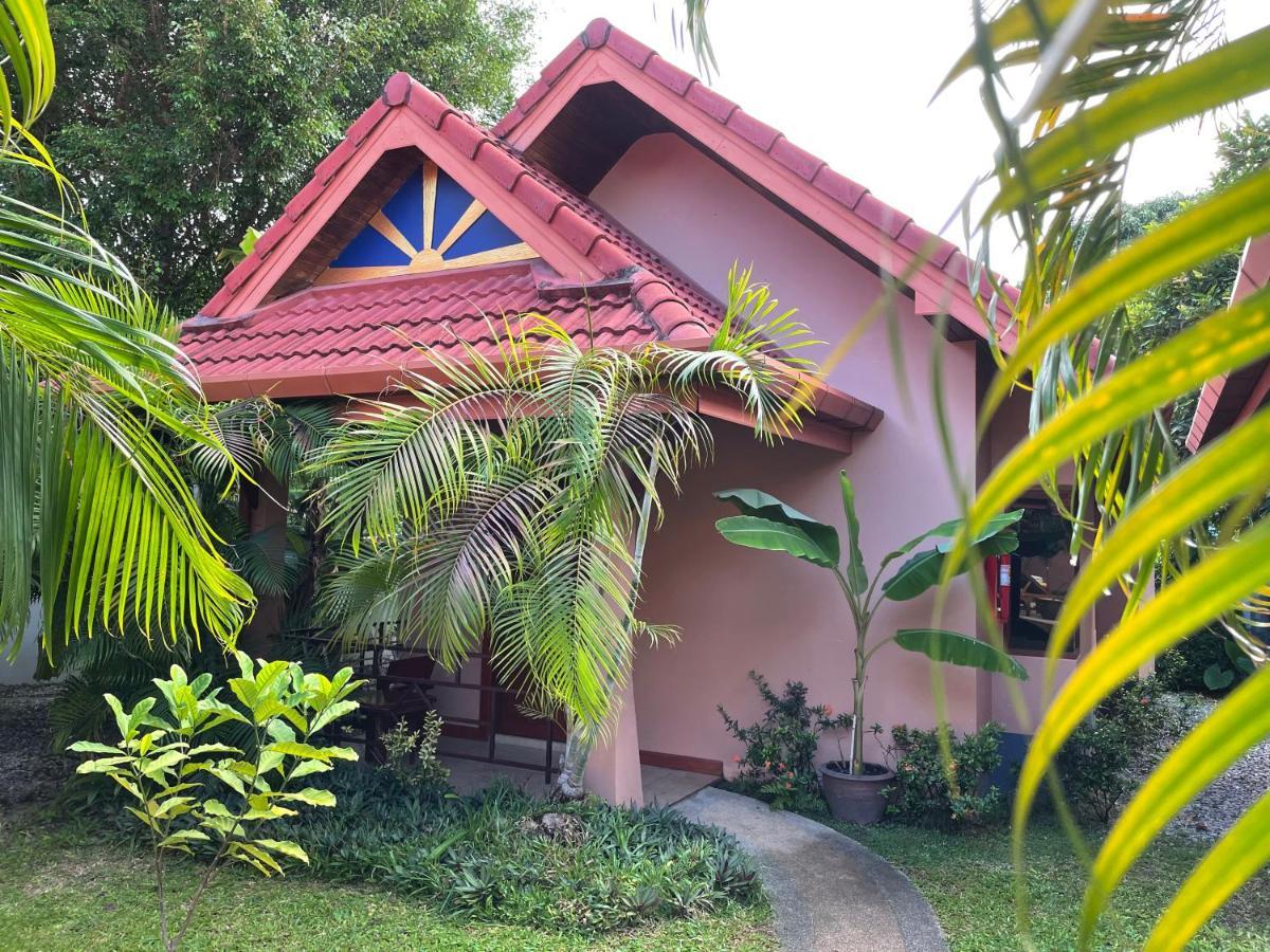 The Pace Phuket Boutique Resort Rawai 外观 照片