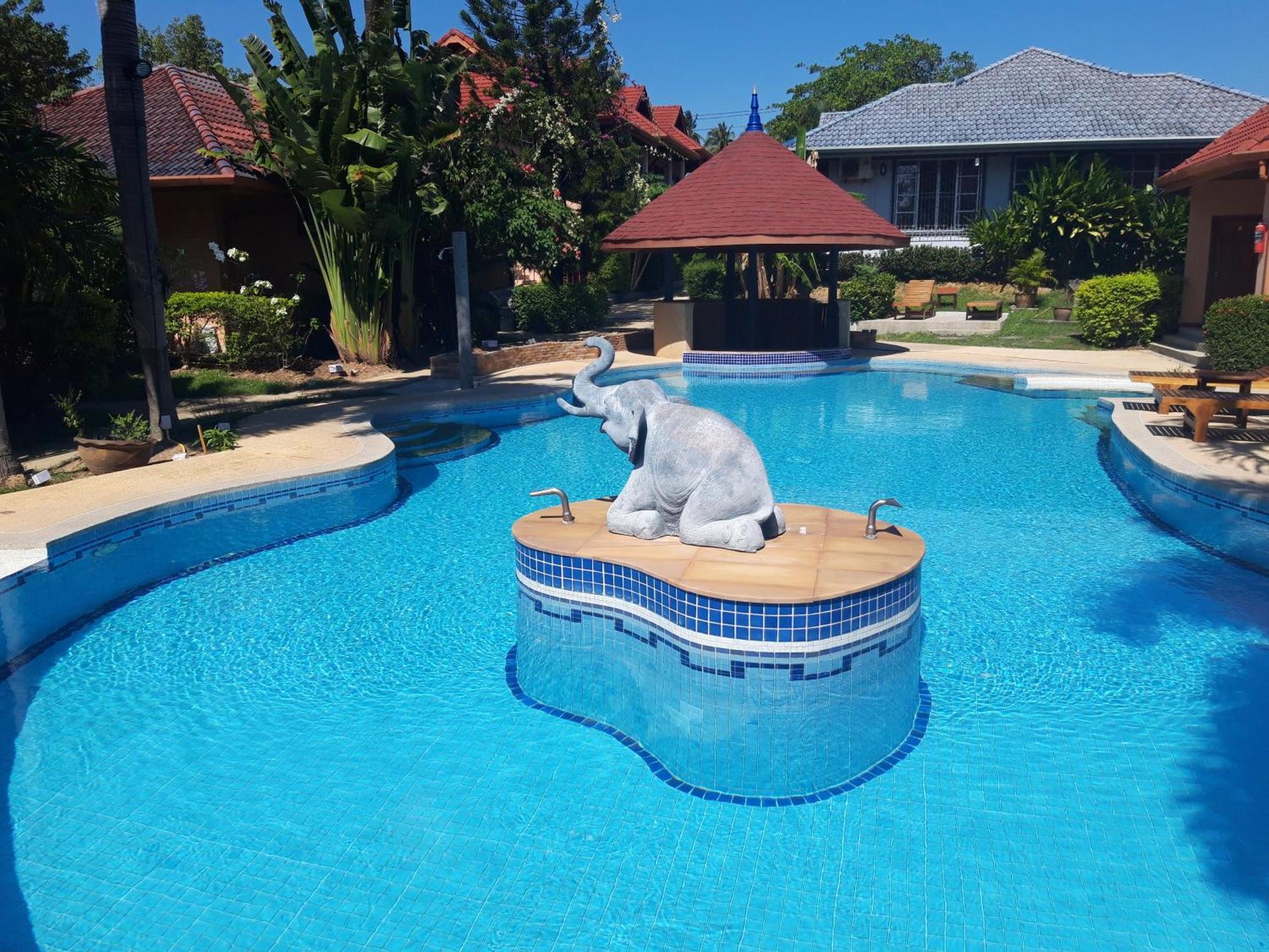 The Pace Phuket Boutique Resort Rawai 外观 照片